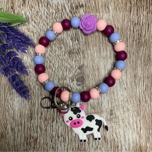 Handcrafted Chic Cow Beaded Wristlets Fashion Accessories Artisan Bracelets Gift